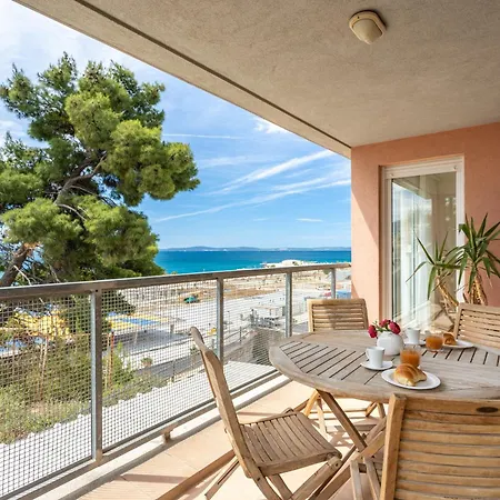 Azure Horizon - Sea View & Free Parking Appartement