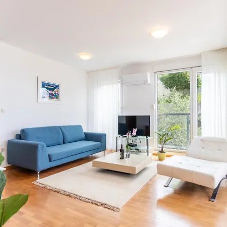 Apartment Azure Horizon - Sea View&free Parking *