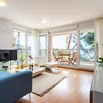 Apartmán Azure Horizon - Sea View & Free Parking Split